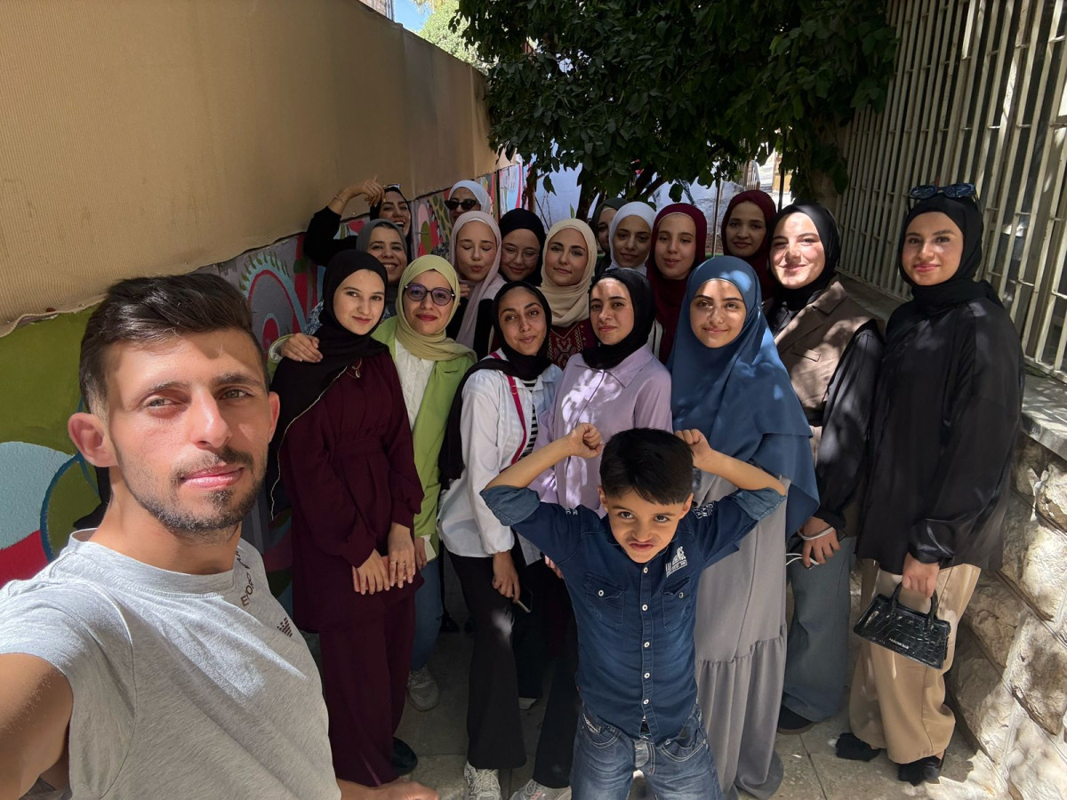 تضامن تمكّن 60 شابة من مهارات التصوير الاحترافي وصيانة الأجهزة الخلوية لمواجهة تحديات سوق العمل