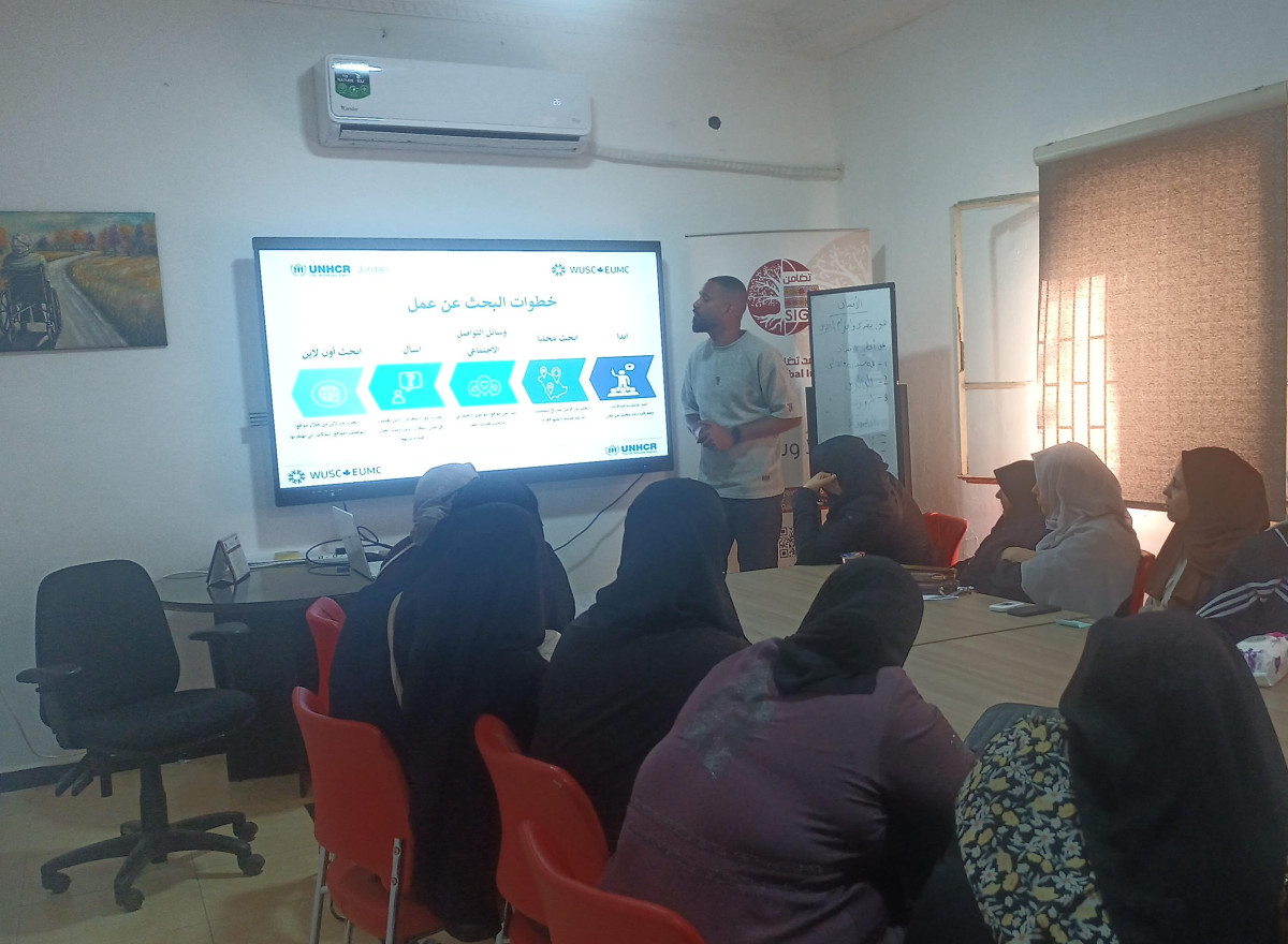 ورشة عمل في تضامن لتقديم الدعم الاجتماعي لللاجئين السوريين لتأهيلهم لسوق العمل المحلي والعالمي، يوم أمس الأحد في مقرها مركز أم وصفي